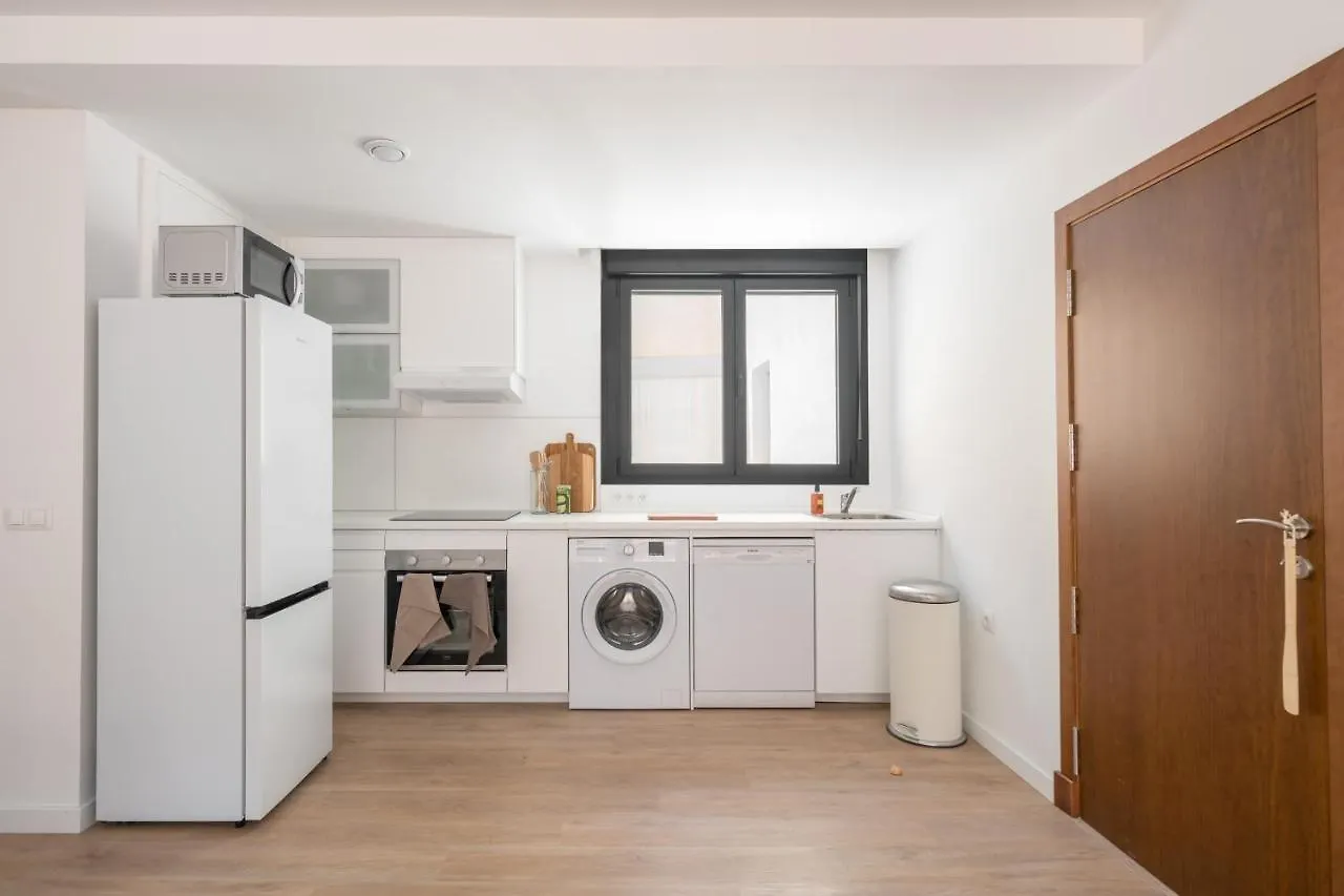 Malasana 13, Nuevo Apartamento 2 Dormitorios, Centro Historico, Todos Servicios, Barrio Tranquilo, Ms Málaga Spanje